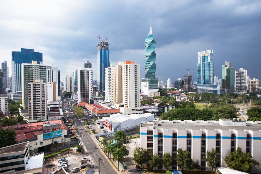Espacio Urbano para la Salud y el Hogar en Panamá 