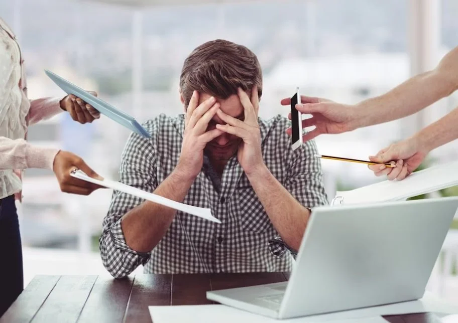 Todo lo que necesitas saber sobre el estrés laboral